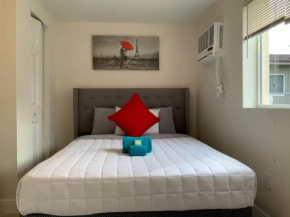 COZY Private Apts in Hollywood By Hard Rock Casino!